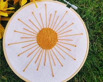 Summer sun embroidery hoop art - seasonal embroidery art - summer time embroidery design - nature inspired wall decor - golden sunrise