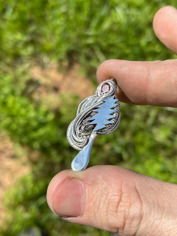 Dripping Grateful Dead Wire Wrap Pendant Etsy dripping-grateful-dead-wire-wrap-pendant-etsy