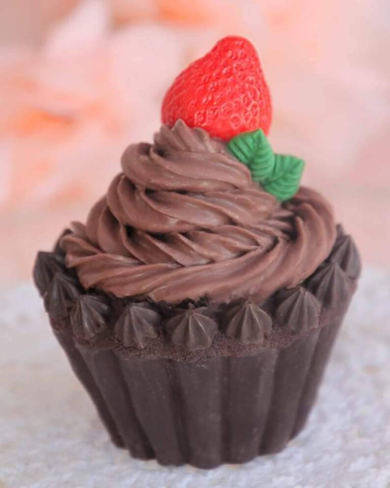 Frosted Strawberry Mold