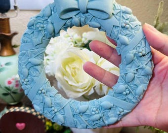 Christmas Wreath Ornament Silicone Mold,  hanging defuser rope mould , gypsum cement plaster resin crafts