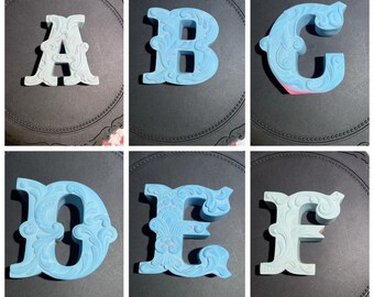 Silikonform - Exklusive neue Ergänzung A bis Z Alphabete Buchstaben Seife Kerze Ton Schokolade Herstellung Cake Topper Geburtstag Kuchen Kerzen