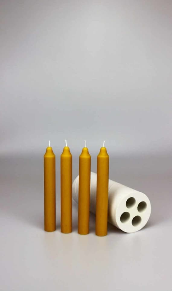 Handmade Regular daily basis 4 cavity candle silicone mold candles beeswax Piller candle making mold designer ( mold color random )