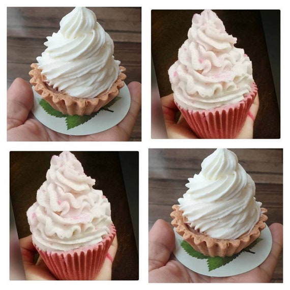 ONNPNN Simulation Cupcake Candle Mold, 3D Cupcake-shape Silicone Molds,  Cupcake Shaped Handmade Soap Moulds, Creative Food Shape Chocolate Fondant  DIY