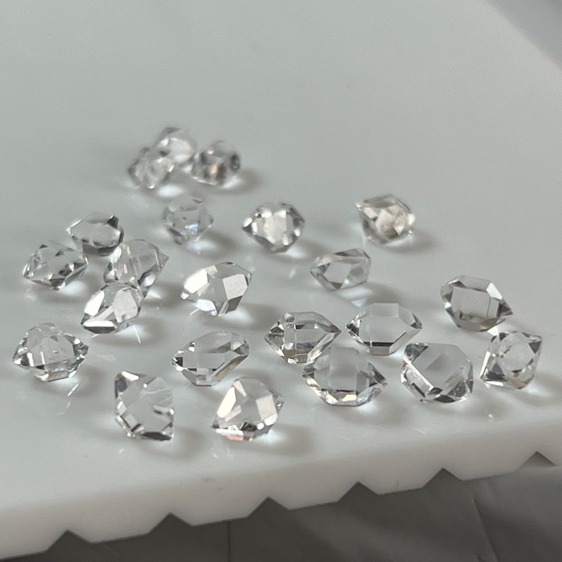 Cristalli di quarzo diamante Herkimer, da 6 a 7 mm immagine 5