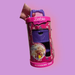 Vintage 80&#39;s/90&#39;s Barbie Accessory Round Carry Case
