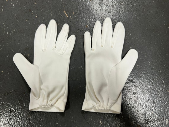Vintage 50's/60's Plain White Ladies Gloves - image 5