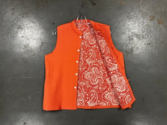 Vintage Reservable Coral Floral 90's Quilted Vest - image 1