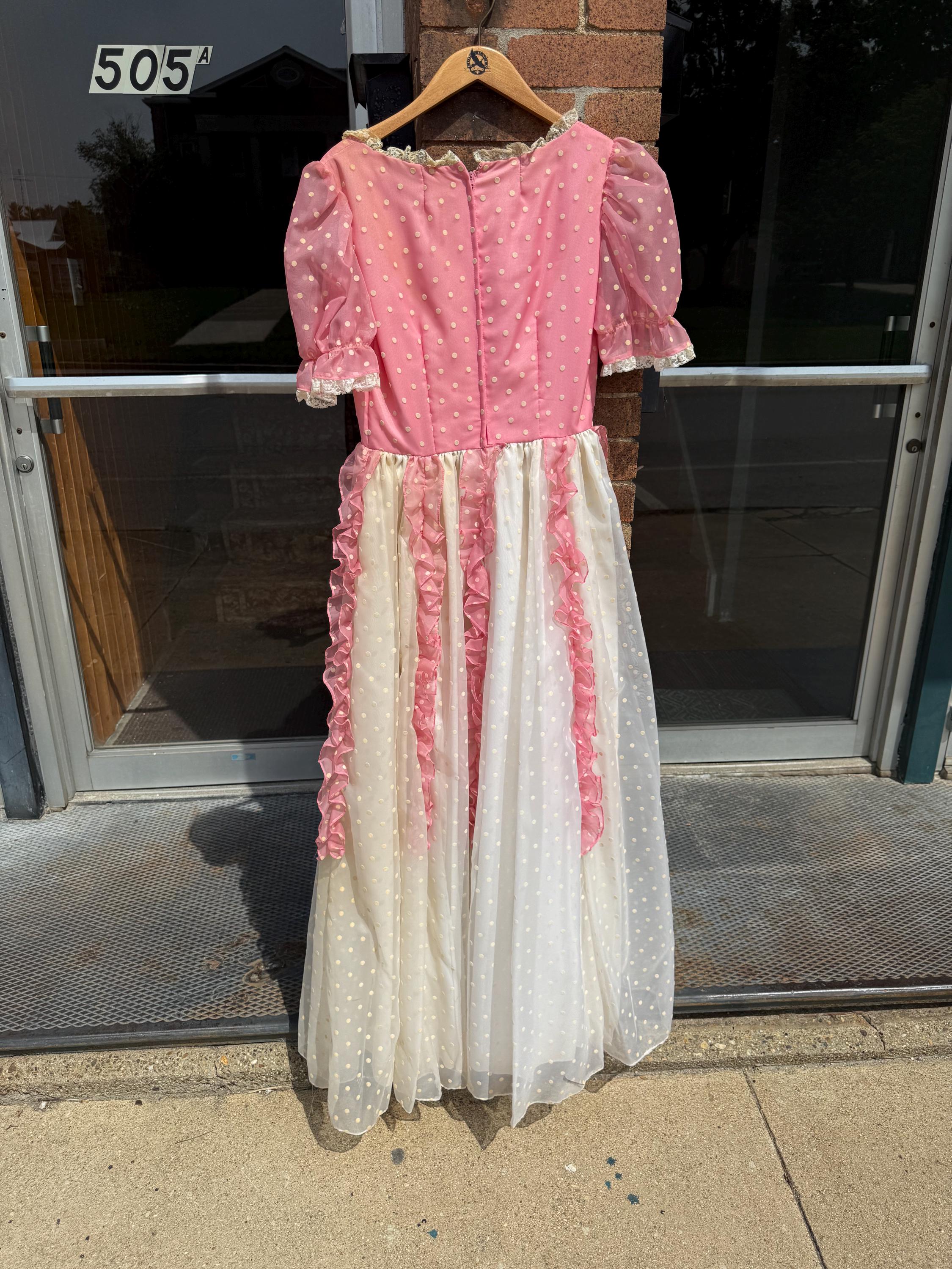 wedding dress white with black lace Vintage Black Lace Long Sash A-line Short Casual Bridal Dress, Two-Tone