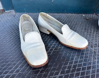 Vintage White 60's/70's Italian Loafers Size 4 1/2