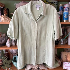 Vintage Silk Soft Seafoam Green Short Sleeve Button Up Blouse Pendleton Size 14