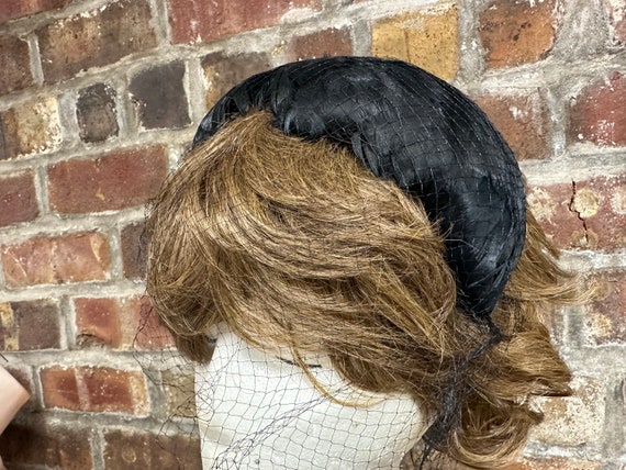 Feathered 50's Black Veiled Birdcage Fascinator H… - image 8