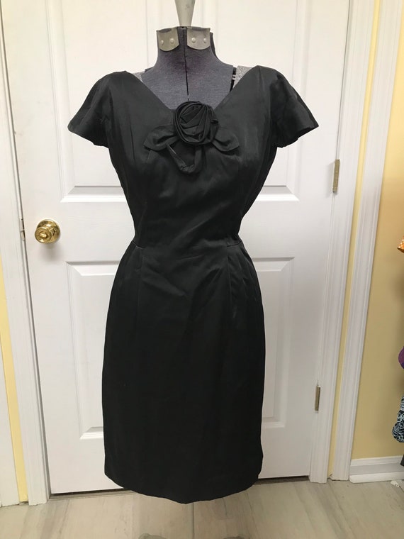 Sexy Vintage 50's Silk Little Black Dress - image 3