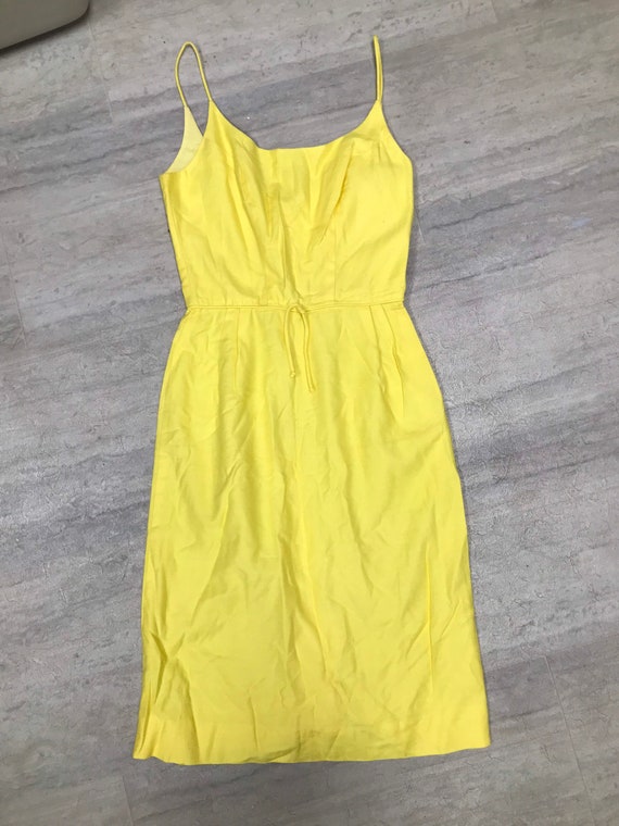 Sexy 50's Bright Yellow Sun Dress Marilyn Monroe … - image 4