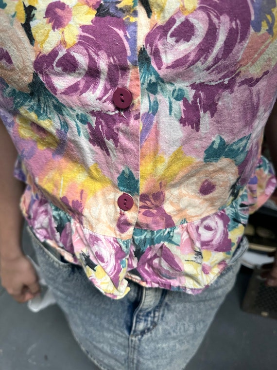 80s/90's Crop Top Floral Button Up Blouse - image 3