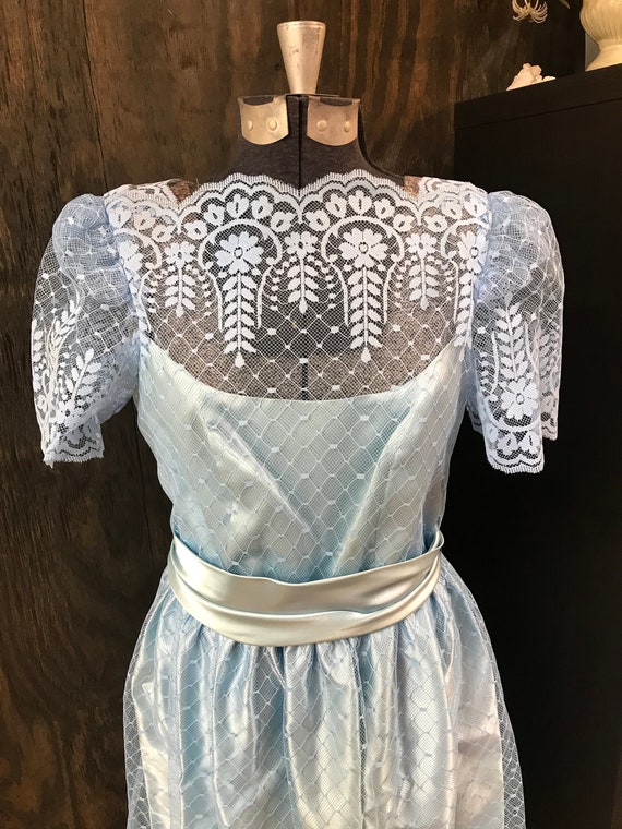 80's Does 50's Taffeta Formal Gown