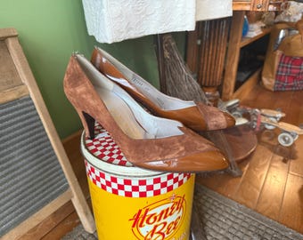 Vintage Size 8 70's/80's Bruno Magli Suede Leather Heels