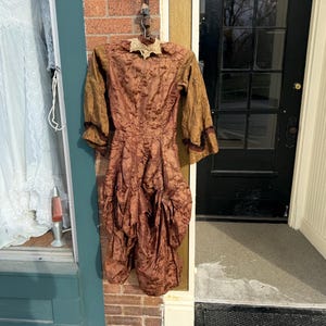 Incredible Antique 1880’s Silk Bustle Dress Bodice!