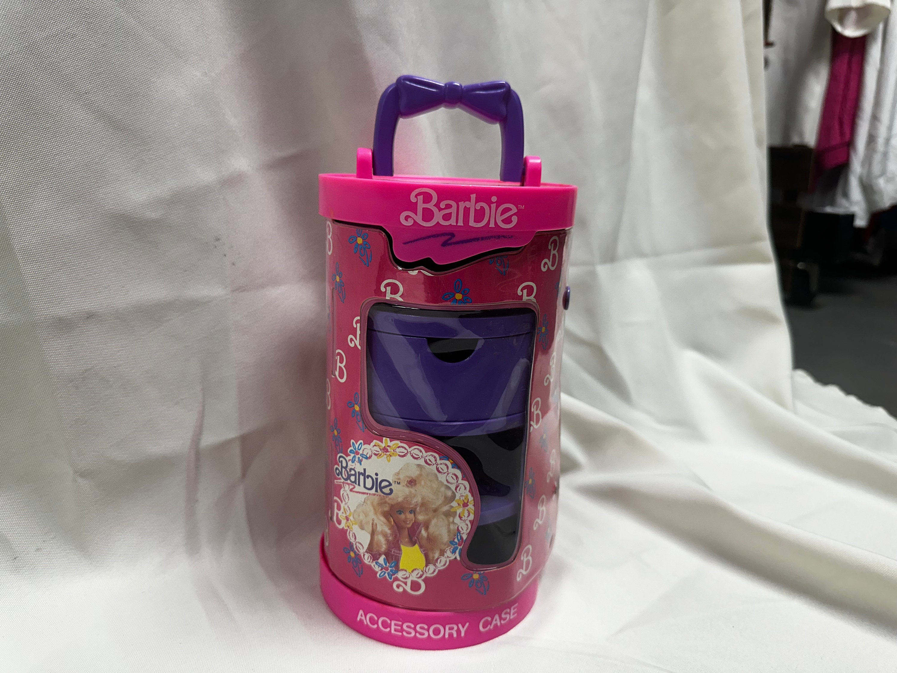 thumbnail image 2 of Barbie Accessories (Sightseeing Accessory Pack 2 of 11