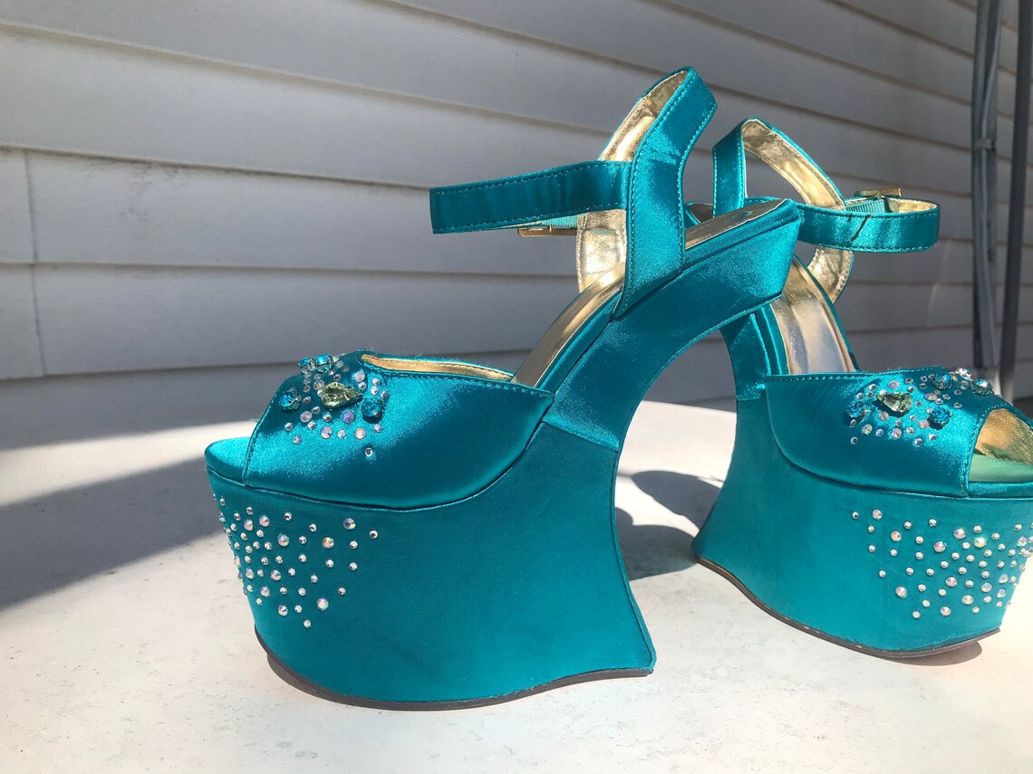 2000s platform heels