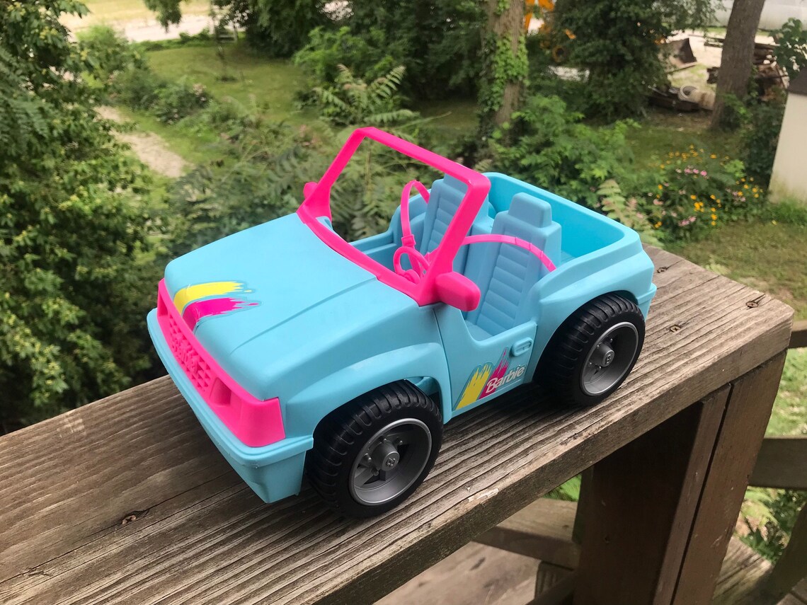 how fast does a barbie jeep go
