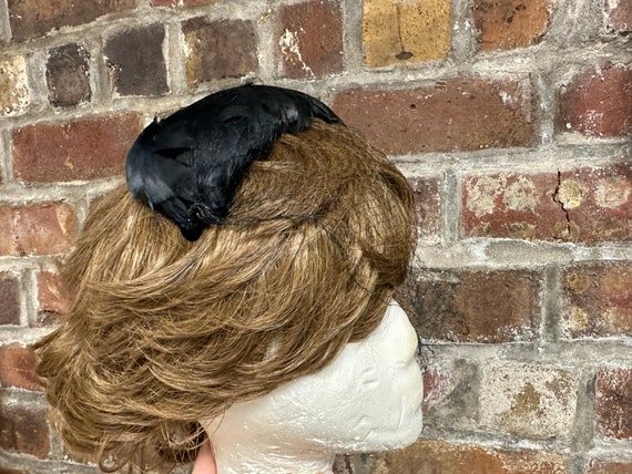 Feathered 50's Black Veiled Birdcage Fascinator H… - image 10