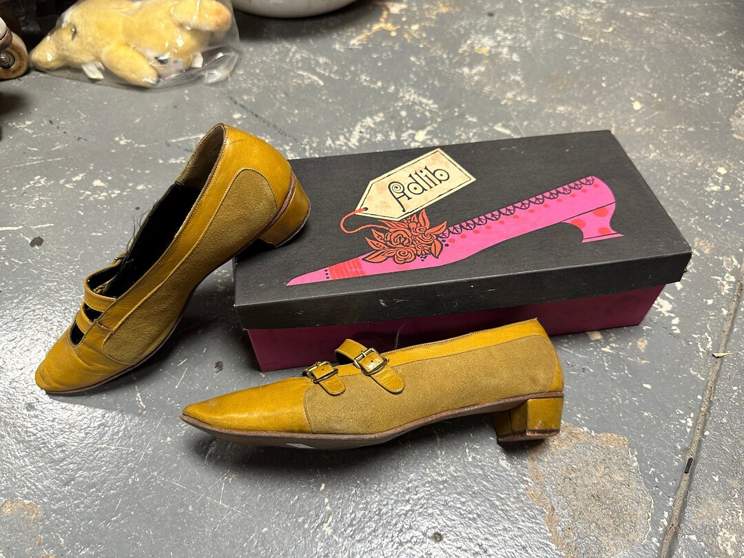 Vintage 60's Mod Mustard Yellow Shoes Size 5 Etsy
