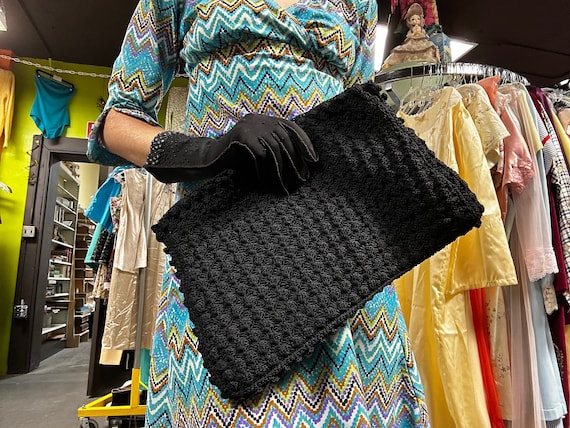 Large Vintage 40's Black Crochet Knit Hand Bag Cl… - image 1
