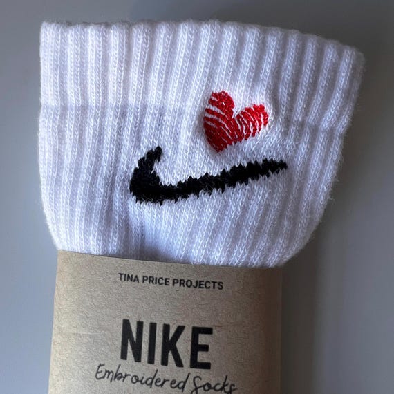 Nike heart socks online