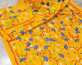 Saree in seta Bangalore mista con ricamo Kanthastitch e motivo floreale, fatto a mano, con camicetta