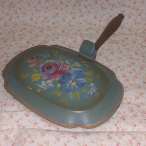 Silent Butler Crumb Catcher | Hand Painted | Tole Painting | N.Y. Wash Co. Products | Hand Painted Flowers