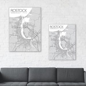 Poster Rostock, Ostsee, Küste, Mecklenburg, Meck-Pomm, M-V, MV, Vorpommern, Urlaub, Illustration Warnemünde, Toitenwinkel, Dierkow, Lütten Klein, Reutershagen, Landkarte, Straßenkarte, Deko, schwarz, Hansestadt Rostock, Souvenir, Kunstdruck, Hansa