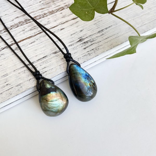 Raw Labradorite Stone Necklace-Healing Natural Stone Yoga Necklace-Energy Stone Moonstone  Gemstone , Birthday Gift, Gemstone Necklace