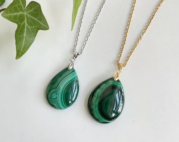 Malachite necklace, malachite choker,  green malachite necklace,  high quality malachite, Healing crystal necklace, Best Gift for Her