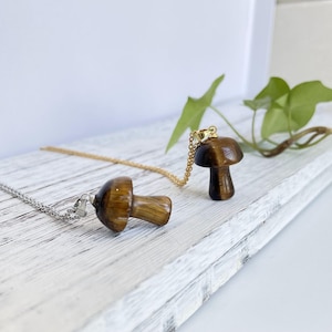 Tiger’s Eye Mushroom Necklace,Tiger Eye Jewelry, Healing Crystal Necklace, Earthy Necklace, Anxiety Necklace, Healing Necklace ,Gift for Her