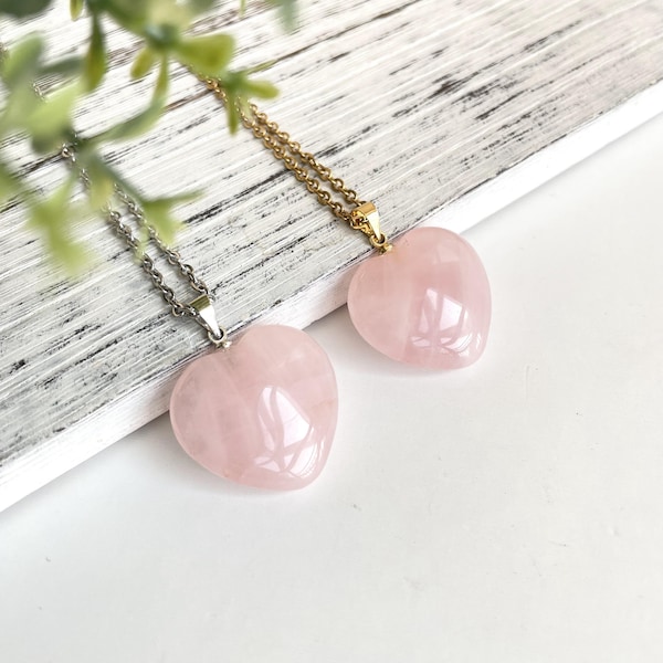 Rose Quartz Necklace, Rose Quartz Heart Pendant, Pink Delicate Necklace, Layering Jewelry, Gift for her, Love Necklace, Mom Gift for Her