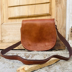 Leder Satteltasche, Leder Cross Body Bags für Frauen, Leder Satchel, handgemachte Leder Geldbörse Leder Umhängetasche braun Weihnachtsverkauf