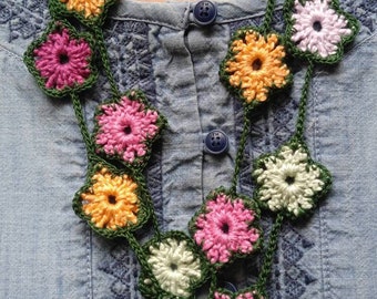 Crochet colorful garland necklace, Flower colorful crochet bohemian belt, Flower summer lariat necklace, Women's bracelet, Unique necklace