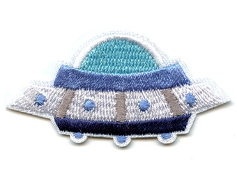 Piccola toppa blu con astronave aliena UFO ricamata da stirare EE3