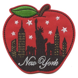 New York Skyline Red Apple Iron On Patch AG6