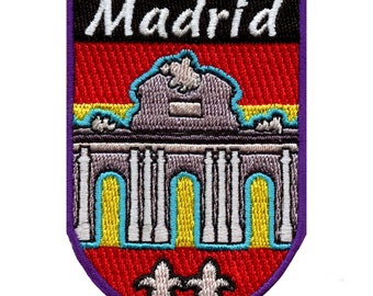 Pins Pin Badge Pin's Souvenir City Flag Country Coat of Arms Spain Madrid 