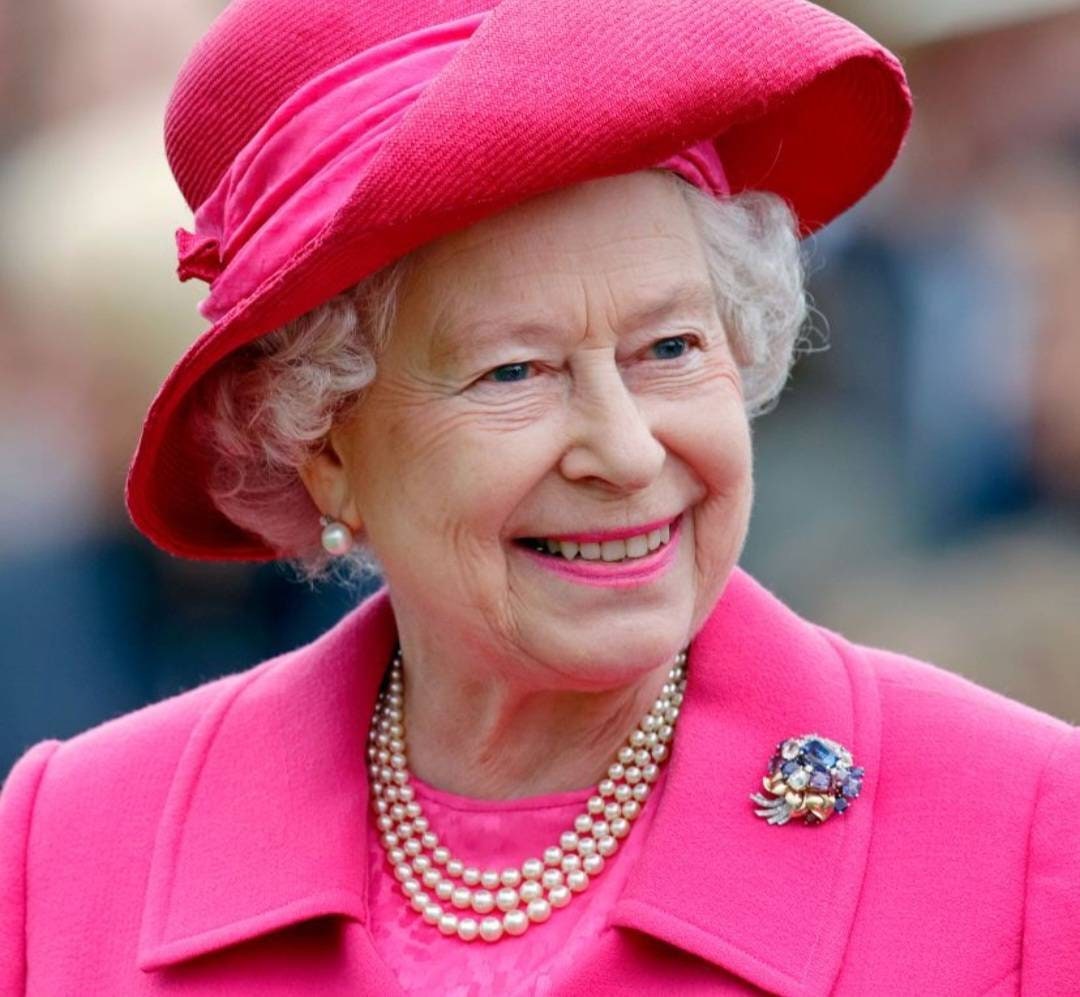 Queen Elizabeth Replica Earrings Pearl Rhinestone Earrings Etsy