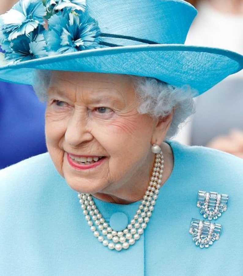 Queen Elizabeth Replica Earrings Pearl Rhinestone Earrings Etsy