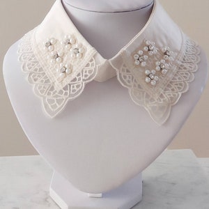 Collar de perlas, collar falso con adornos de pedrería y perlas, babero de cuello, cuello Peter Pan desmontable, babero de cuello falso, inspirado en RBG