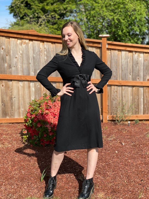 60s MOLLY PARNIS Boutique Dress with Pockets size 