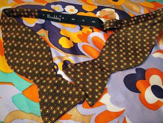 60s MOD Self Tie Vintage Bow Tie by WEMBLEY MCM P… - image 1