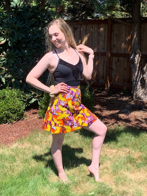 60s VASSARETTE Abstract Colorful Print Mini Skirt Twiggy 1960s