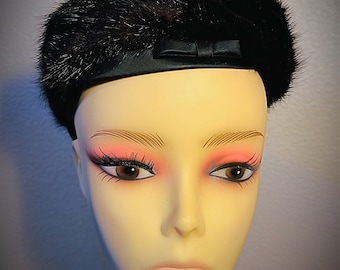 Vintage Mid Century Pillbox Hat by Noreen 50s Jackie O