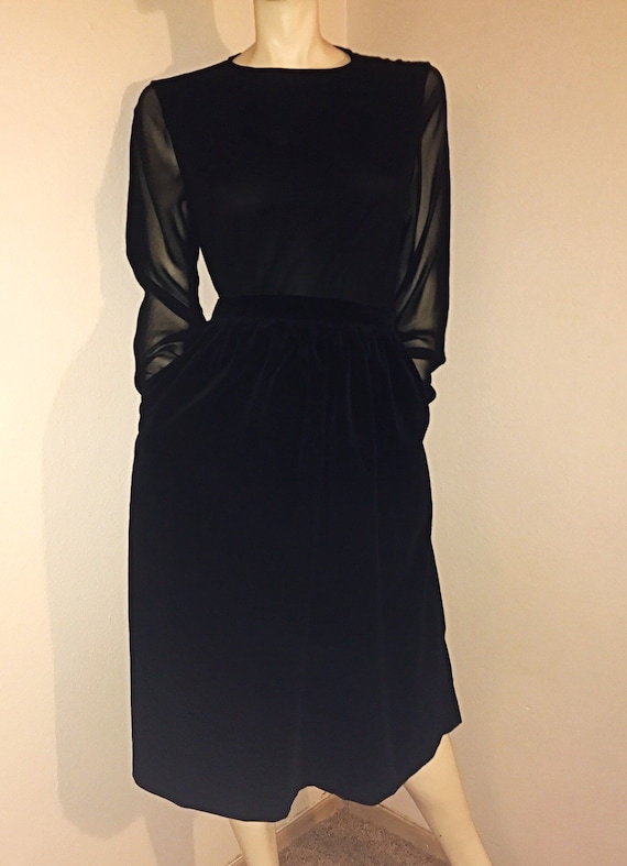 80s LAURA ASHLEY Skirt, Black Velvet Skirt with Po