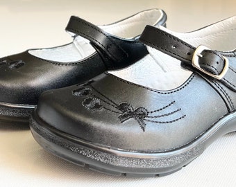 Beautiful Mary Jane Girl’s Shoes|100% Leather and handmade |Comfortable|Lovely|Black|Shiny Leather ||School Uniform Shoes |Cute Shoes