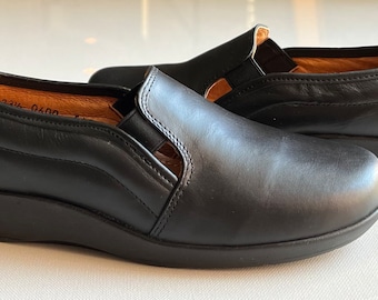 Leather Slip-On Loafers: Comfortable Low Heel Dress Shoes